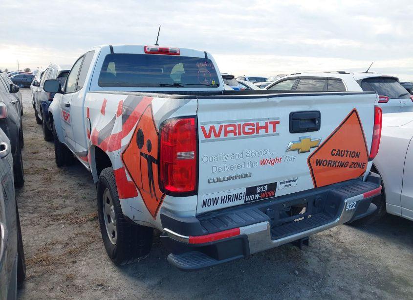 Photo 3 of 2019 Chevrolet Colorado WT (VIN 1GCHSBEA0K1171256)