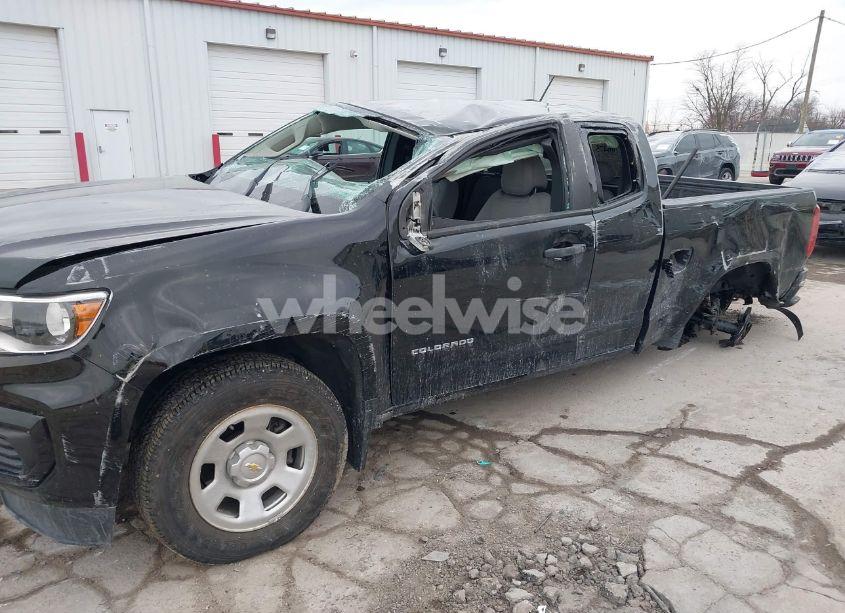 Photo 6 of 2021 Chevrolet Colorado (VIN 1GCHSBEA0M1172779)