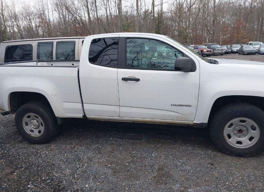 Photo 13 of 2016 Chevrolet Colorado WT (VIN 1GCHSBEA1G1363597)