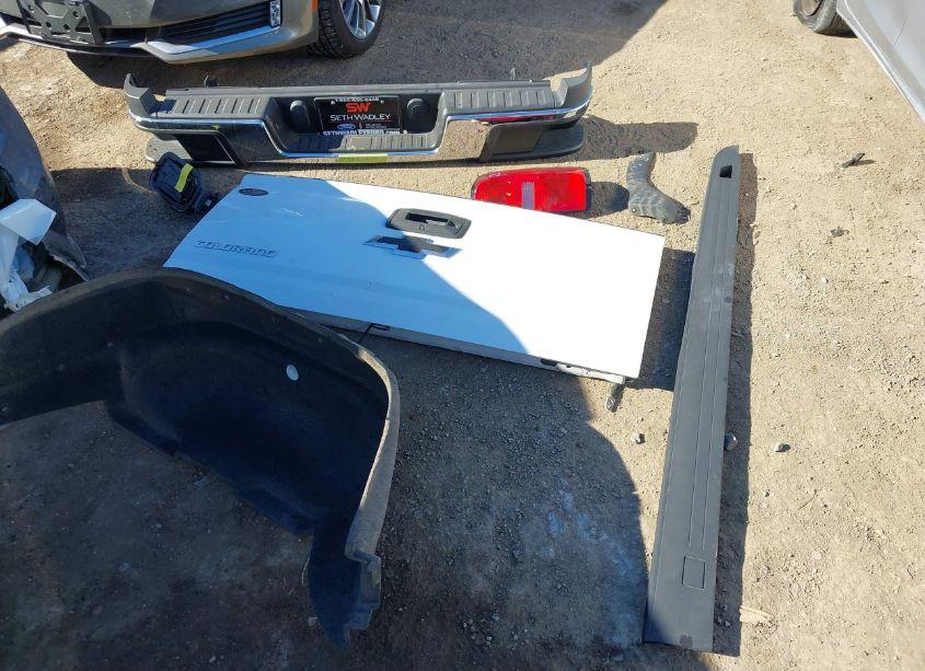 Photo 12 of 2016 Chevrolet Colorado WT (VIN 1GCHSBEA1G1381842)