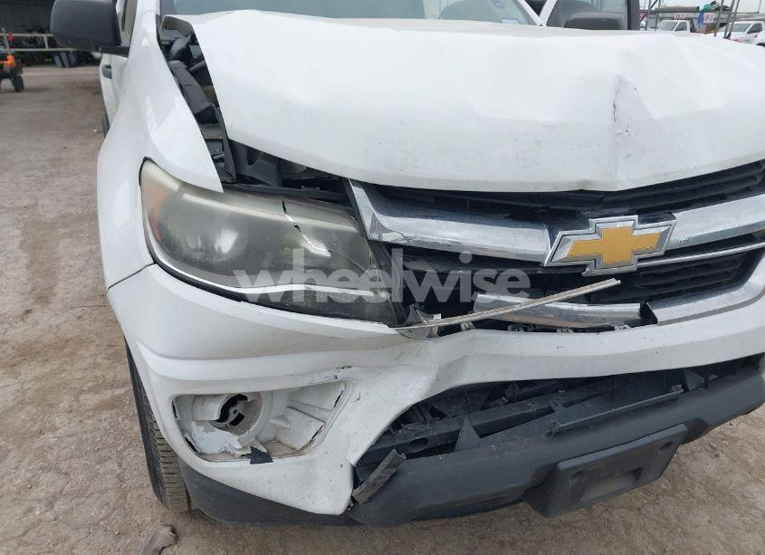 Photo 6 of 2018 Chevrolet Colorado WT (VIN 1GCHSBEA1J1142895)