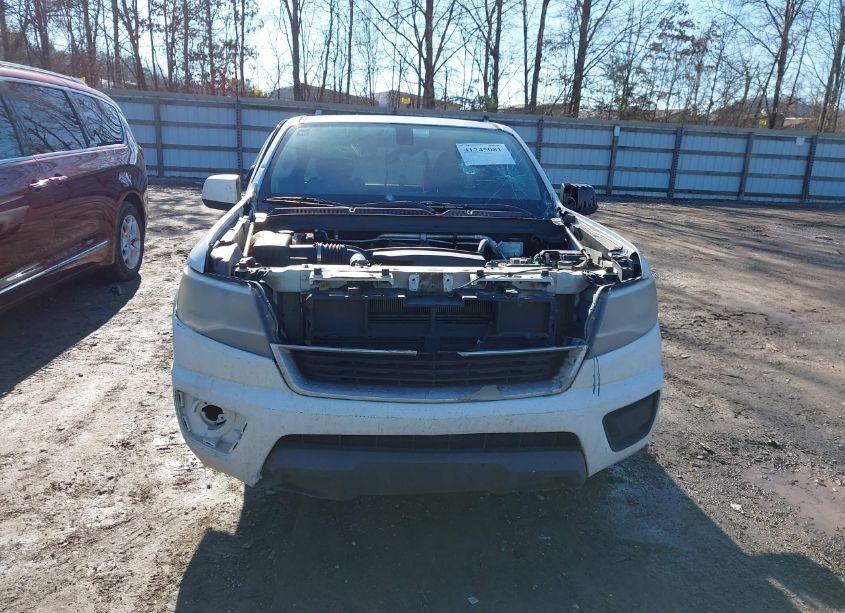 Photo 6 of 2018 Chevrolet Colorado WT (VIN 1GCHSBEA1J1328906)