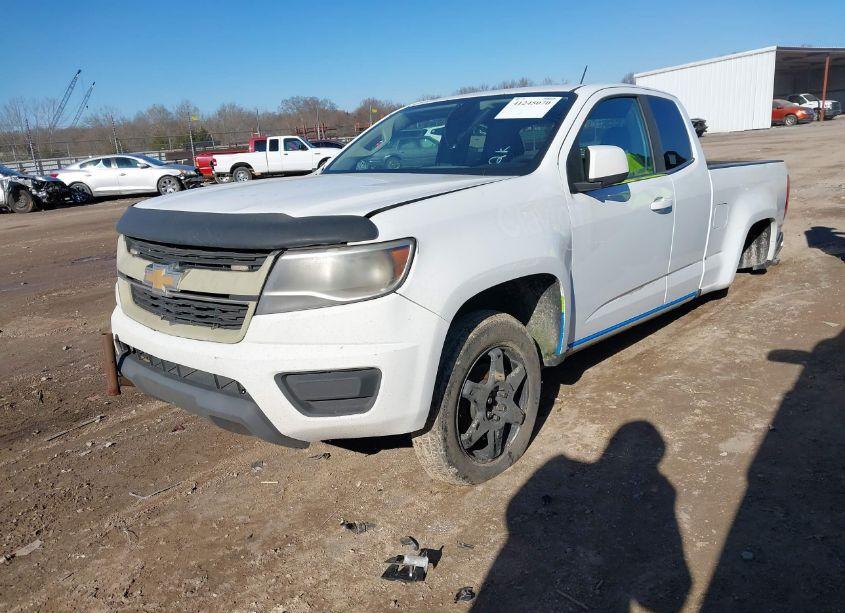 Photo 2 of 2018 Chevrolet Colorado WT (VIN 1GCHSBEA2J1328736)
