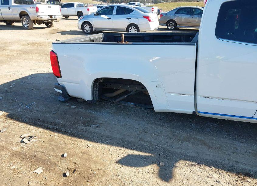 Photo 6 of 2018 Chevrolet Colorado WT (VIN 1GCHSBEA2J1328736)