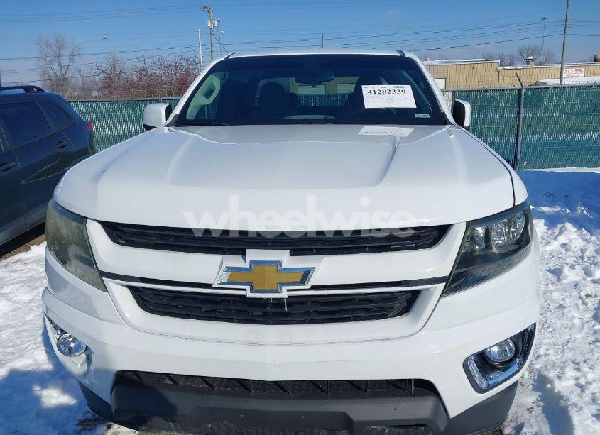 Photo 12 of 2019 Chevrolet Colorado WT (VIN 1GCHSBEA2K1109079)