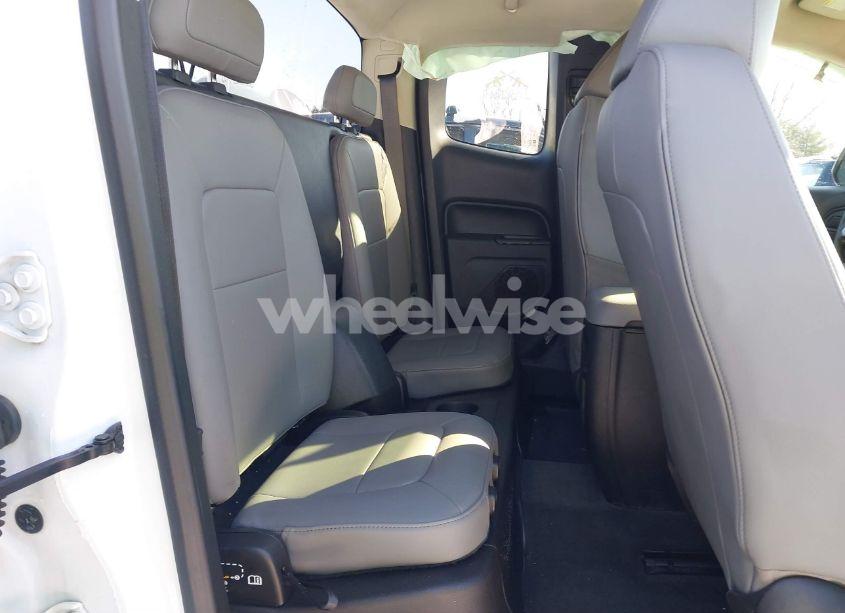 Photo 8 of 2019 Chevrolet Colorado WT (VIN 1GCHSBEA2K1109079)