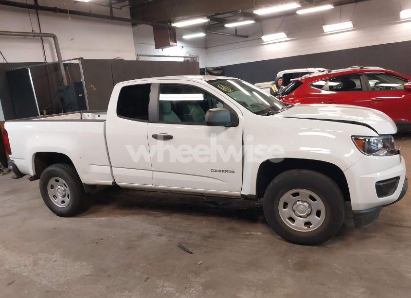 Photo 13 of 2019 Chevrolet Colorado WT (VIN 1GCHSBEA2K1138744)
