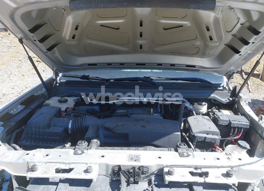 Photo 10 of 2019 Chevrolet Colorado WT (VIN 1GCHSBEA2K1224619)