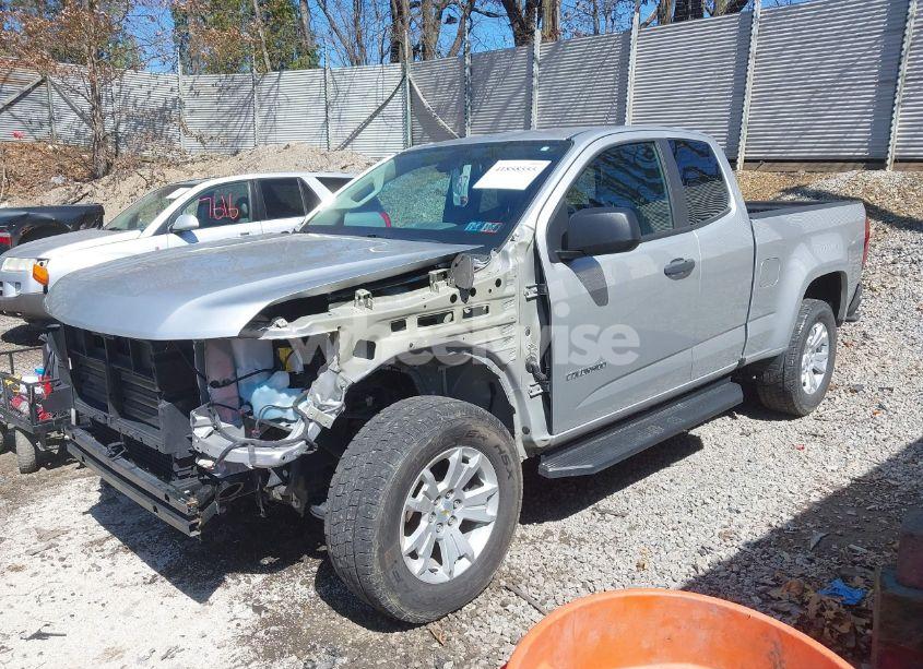 Photo 2 of 2019 Chevrolet Colorado WT (VIN 1GCHSBEA2K1224619)
