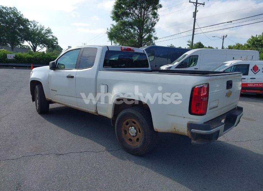 Photo 3 of 2016 Chevrolet Colorado WT (VIN 1GCHSBEA3G1290779)