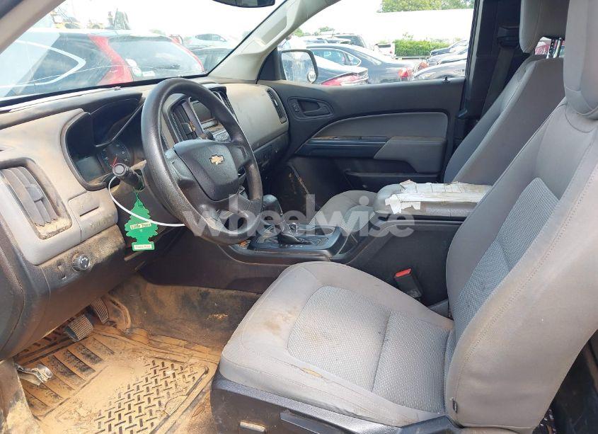 Photo 5 of 2016 Chevrolet Colorado WT (VIN 1GCHSBEA3G1290779)