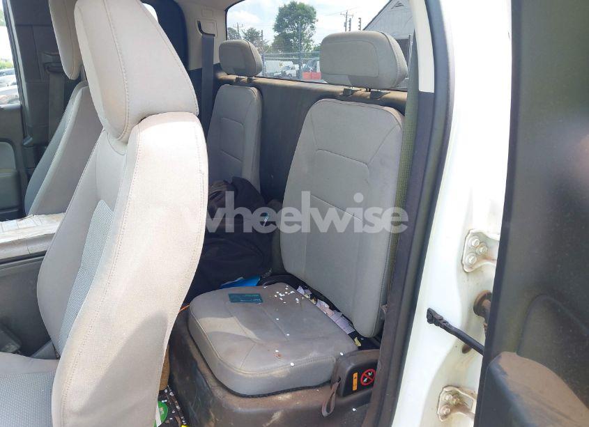 Photo 8 of 2016 Chevrolet Colorado WT (VIN 1GCHSBEA3G1290779)