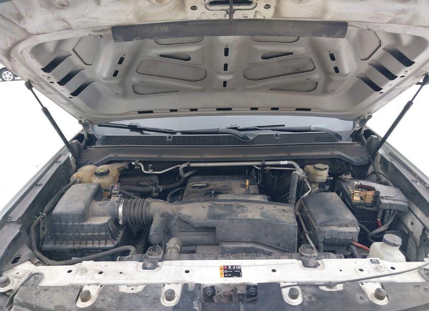 Photo 10 of 2016 Chevrolet Colorado WT (VIN 1GCHSBEA3G1291785)