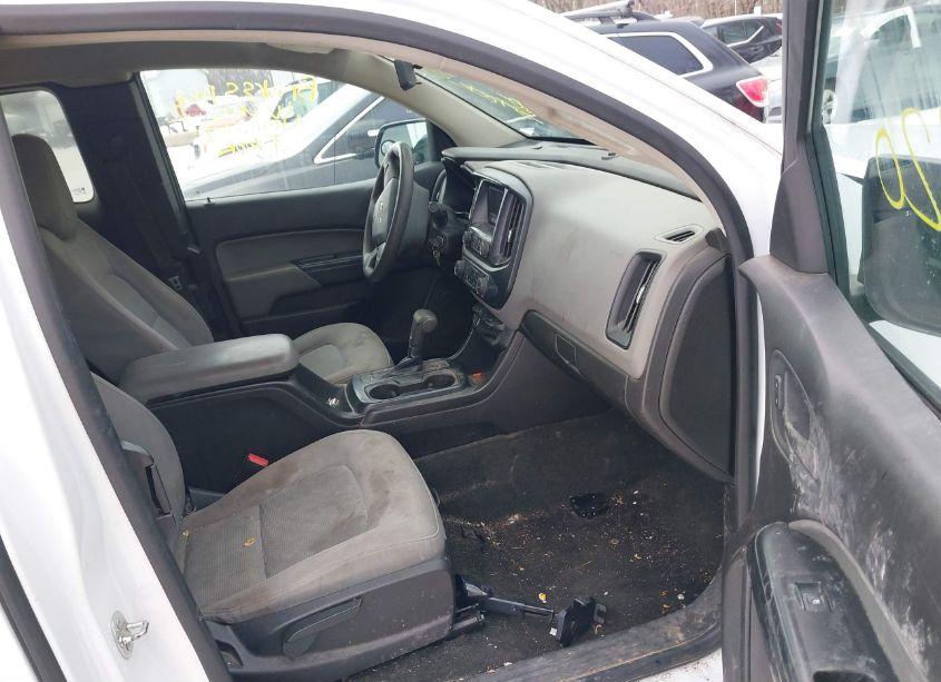 Photo 5 of 2016 Chevrolet Colorado WT (VIN 1GCHSBEA3G1291785)