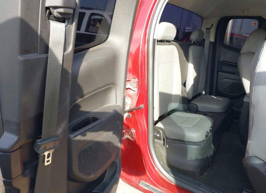 Photo 8 of 2016 Chevrolet Colorado WT (VIN 1GCHSBEA3G1306866)