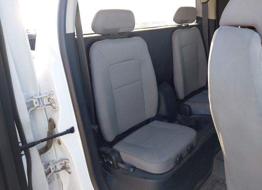 Photo 8 of 2016 Chevrolet Colorado WT (VIN 1GCHSBEA4G1140003)