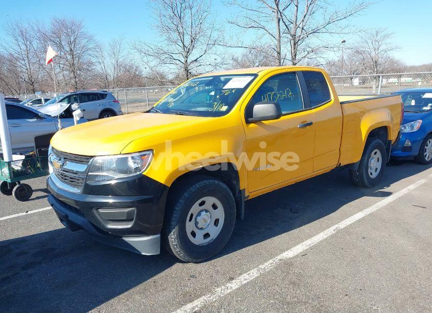 Photo 2 of 2016 Chevrolet Colorado WT (VIN 1GCHSBEA4G1250193)