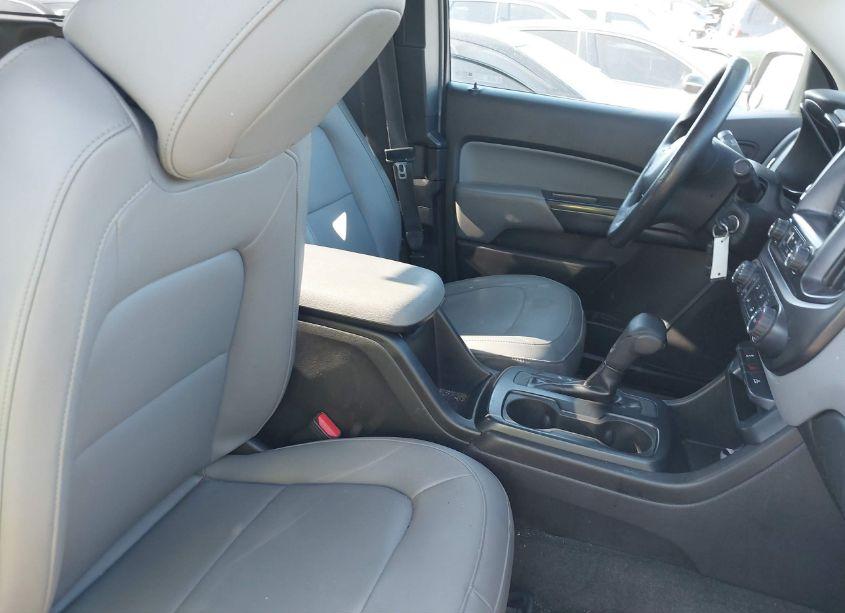 Photo 5 of 2016 Chevrolet Colorado WT (VIN 1GCHSBEA4G1256947)