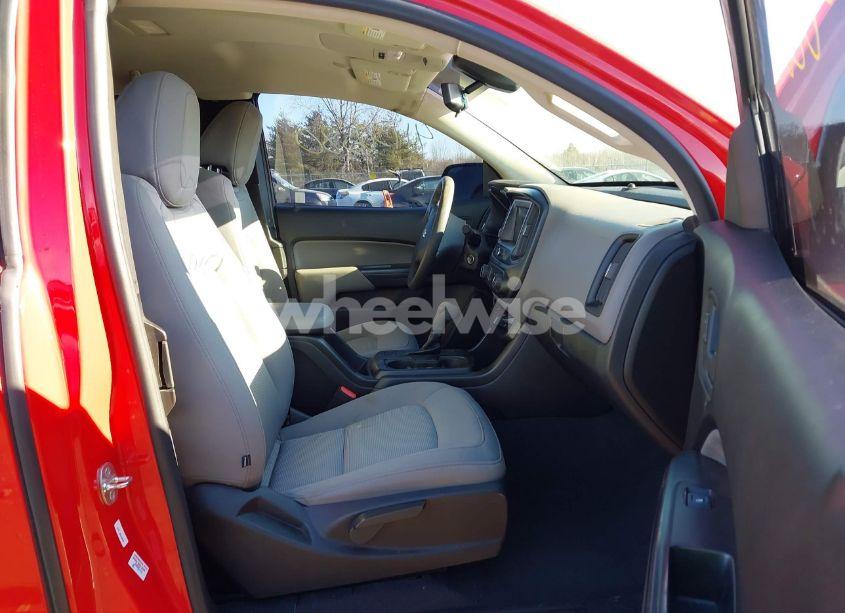 Photo 5 of 2019 Chevrolet Colorado WT (VIN 1GCHSBEA4K1115241)