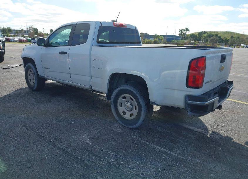 Photo 3 of 2016 Chevrolet Colorado WT (VIN 1GCHSBEA5G1257332)