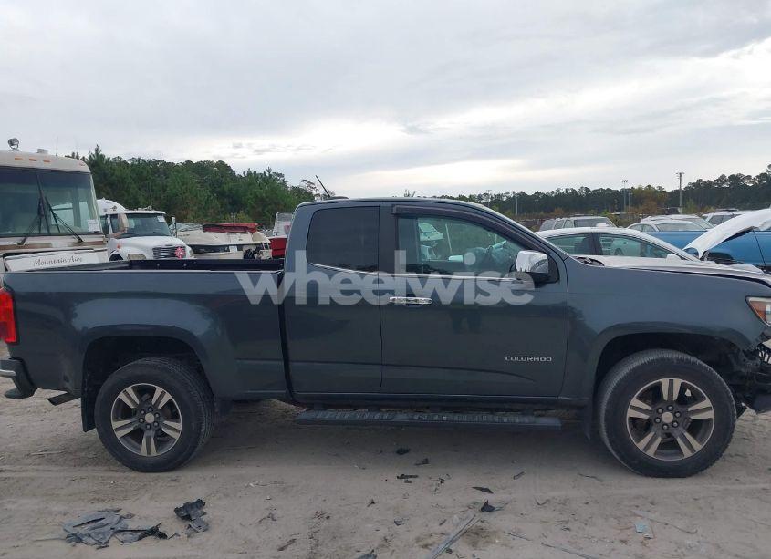 Photo 13 of 2015 Chevrolet Colorado LT (VIN 1GCHSBEA6F1170036)