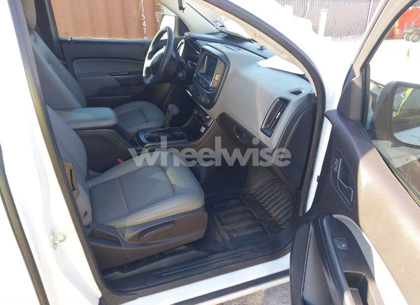 Photo 5 of 2018 Chevrolet Colorado WT (VIN 1GCHSBEA6J1135683)