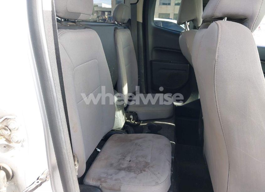 Photo 8 of 2016 Chevrolet Colorado WT (VIN 1GCHSBEA7G1368402)