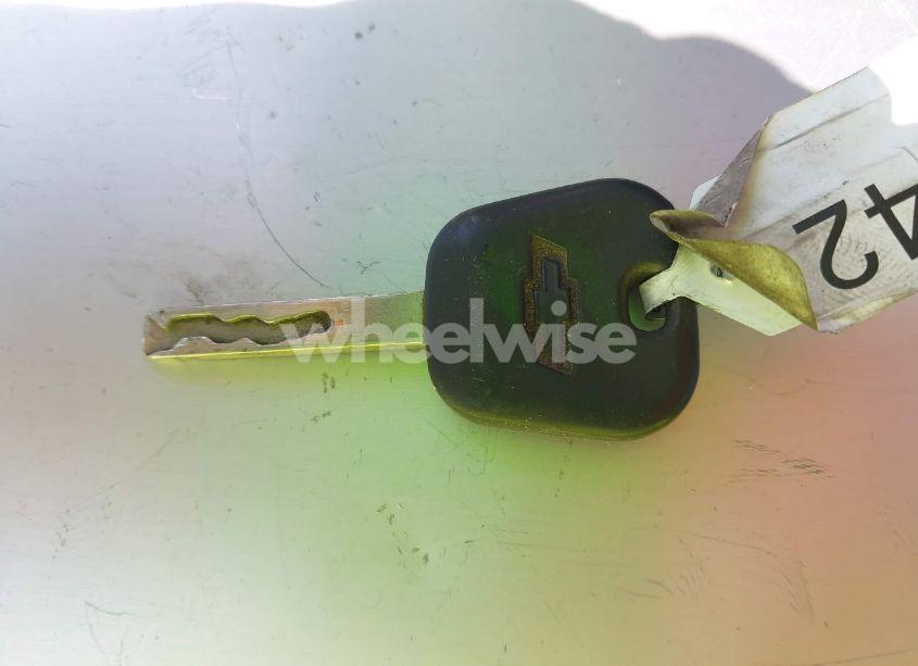 Photo 11 of 2017 Chevrolet Colorado WT (VIN 1GCHSBEA7H1298059)