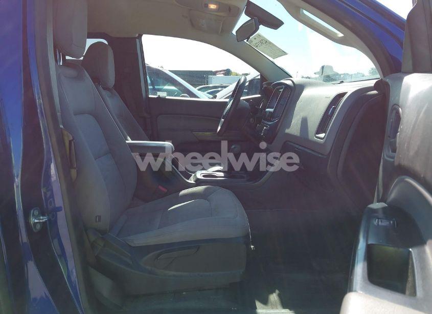 Photo 5 of 2017 Chevrolet Colorado WT (VIN 1GCHSBEA7H1298059)