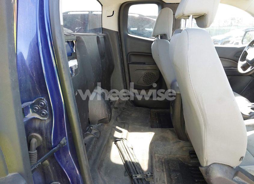 Photo 8 of 2017 Chevrolet Colorado WT (VIN 1GCHSBEA7H1298059)