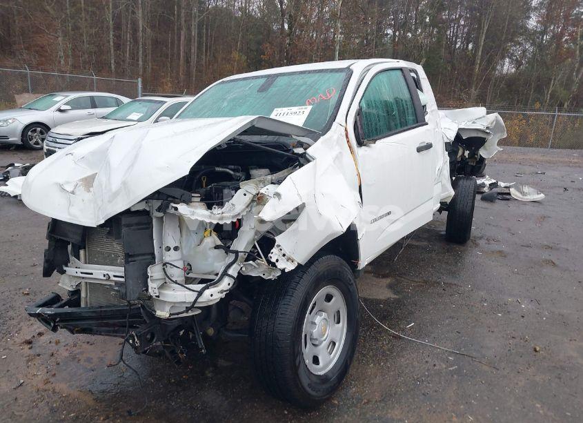 Photo 2 of 2018 Chevrolet Colorado WT (VIN 1GCHSBEA7J1323306)
