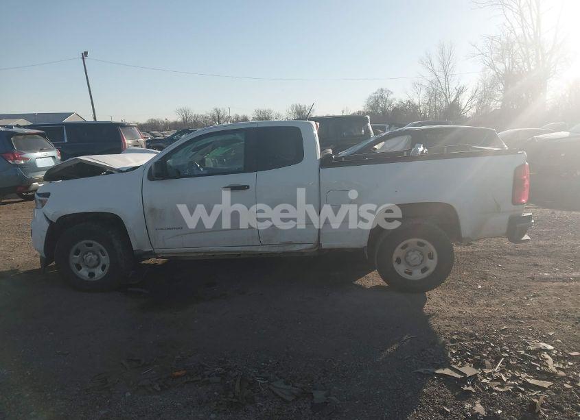 Photo 14 of 2019 Chevrolet Colorado WT (VIN 1GCHSBEA7K1239715)