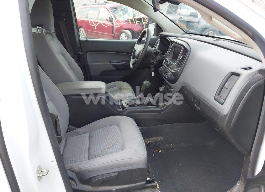 Photo 5 of 2020 Chevrolet Colorado 2WD LONG BOX WT (VIN 1GCHSBEA7L1105823)