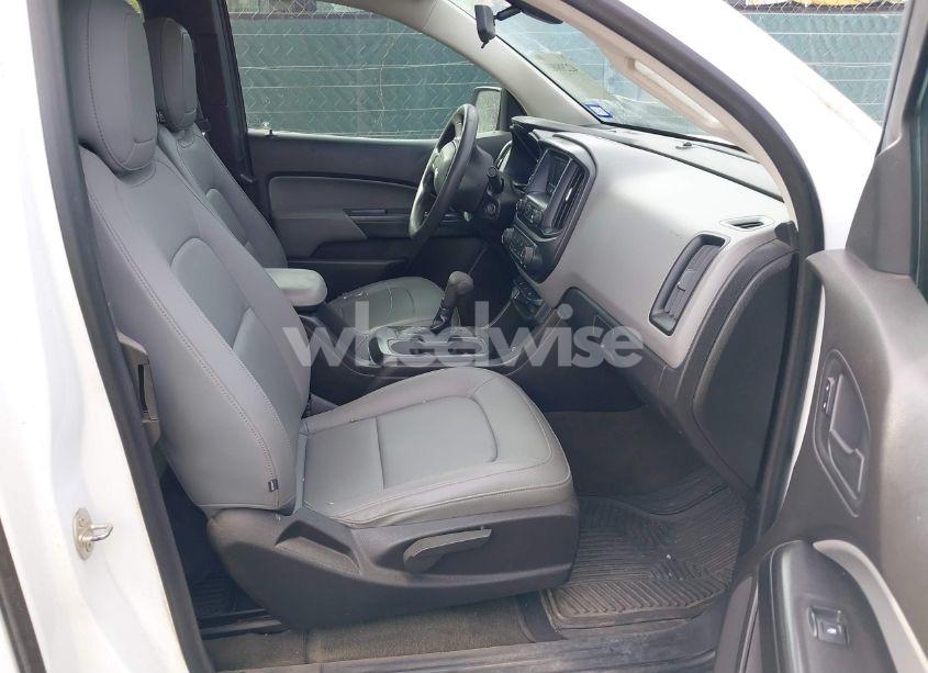 Photo 5 of 2016 Chevrolet Colorado WT (VIN 1GCHSBEA8G1146371)