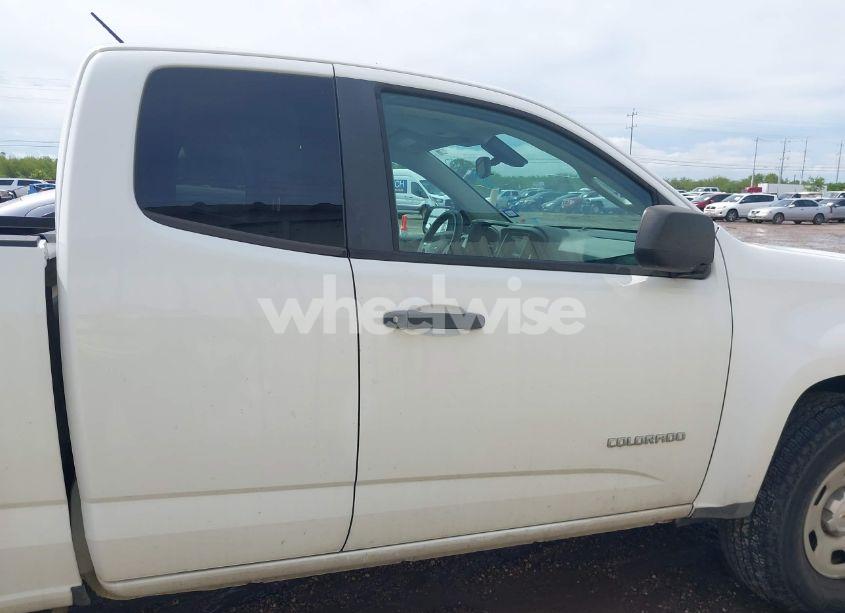 Photo 13 of 2016 Chevrolet Colorado WT (VIN 1GCHSBEA8G1378016)