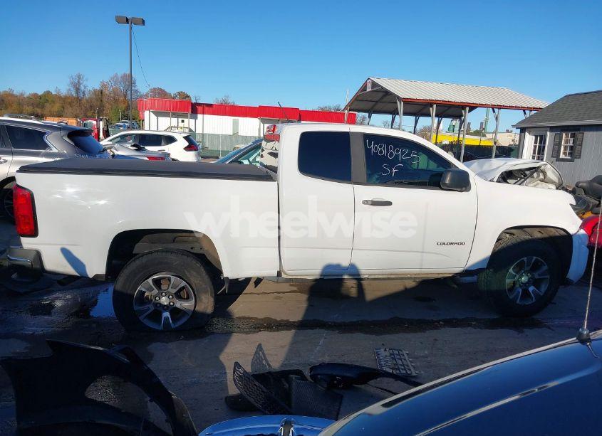 Photo 14 of 2018 Chevrolet Colorado WT (VIN 1GCHSBEA8J1157328)