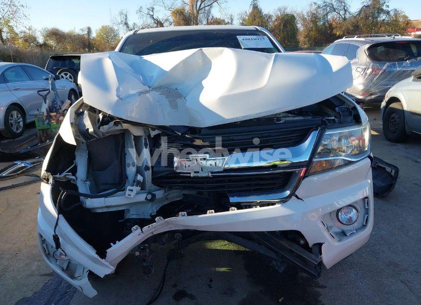 Photo 6 of 2018 Chevrolet Colorado WT (VIN 1GCHSBEA8J1157328)