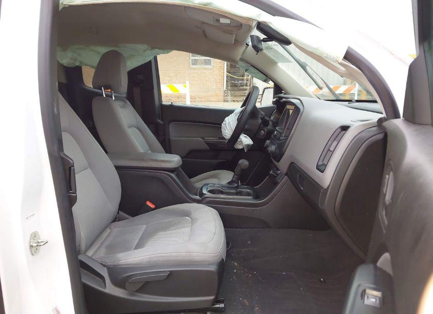 Photo 5 of 2019 Chevrolet Colorado WT (VIN 1GCHSBEA8K1134942)