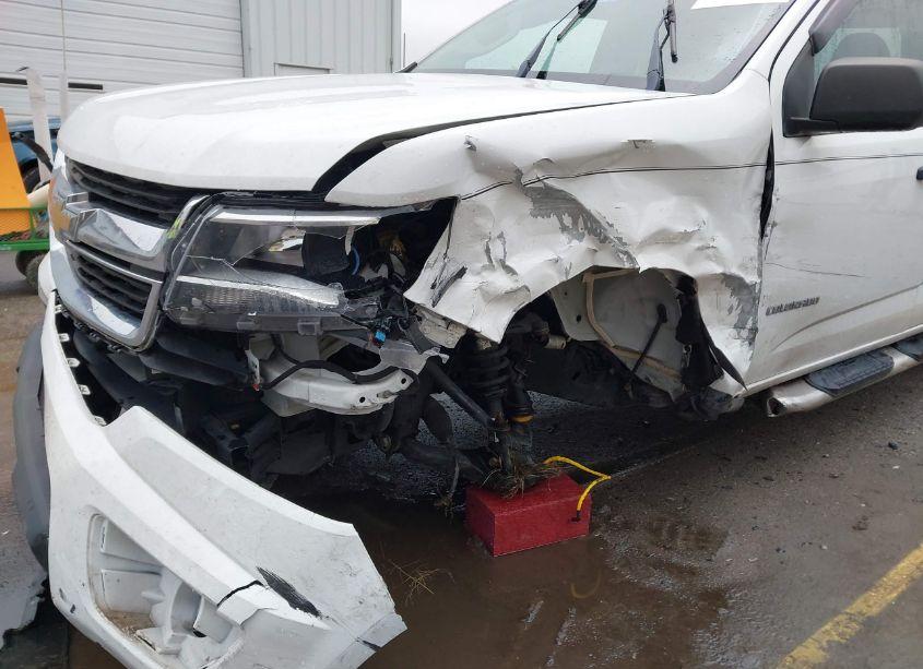 Photo 6 of 2019 Chevrolet Colorado WT (VIN 1GCHSBEA8K1134942)