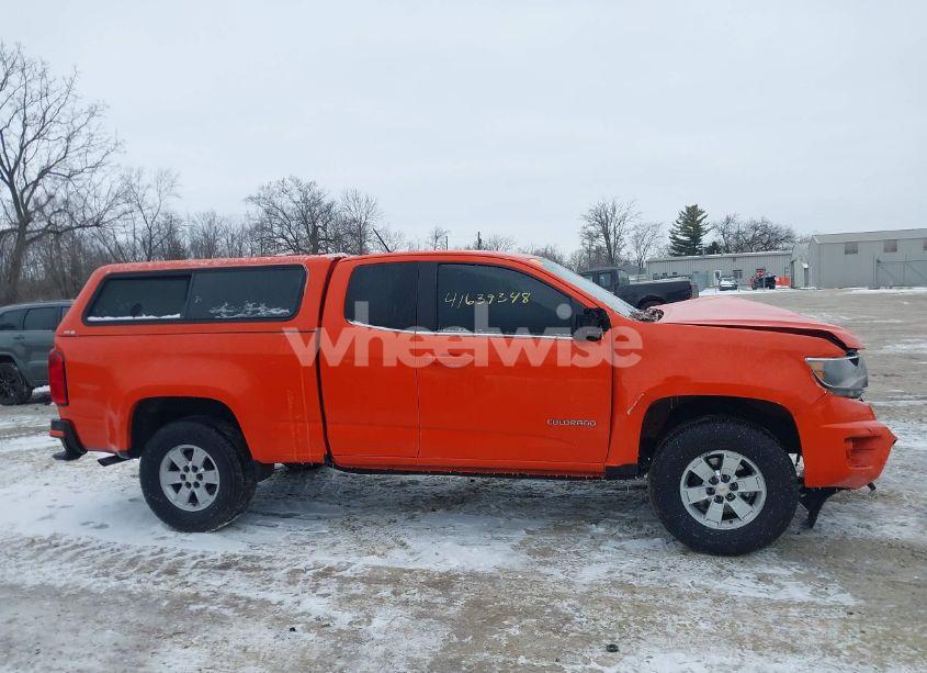 Photo 14 of 2019 Chevrolet Colorado WT (VIN 1GCHSBEA8K1180755)
