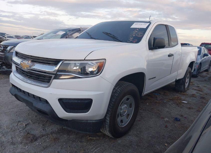 Photo 2 of 2019 Chevrolet Colorado WT (VIN 1GCHSBEA9K1120645)