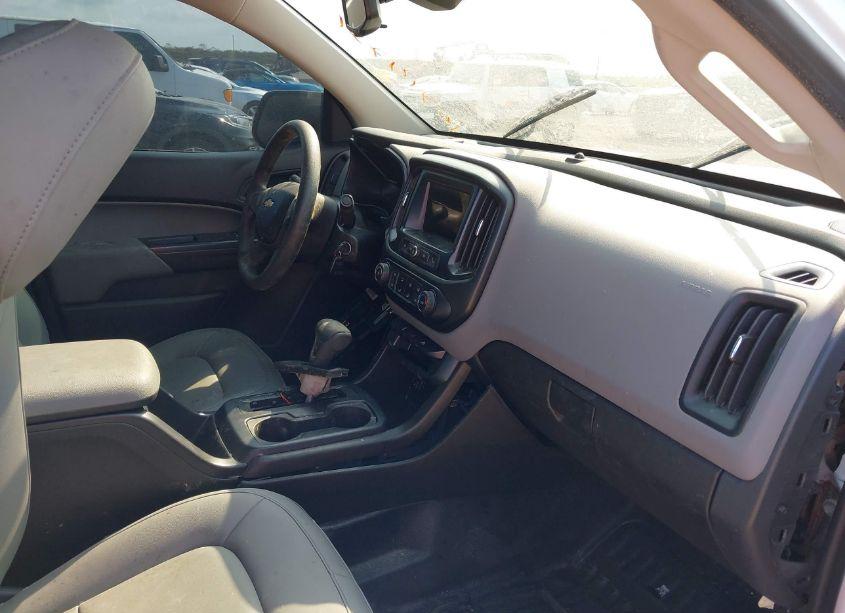 Photo 5 of 2019 Chevrolet Colorado WT (VIN 1GCHSBEA9K1120645)