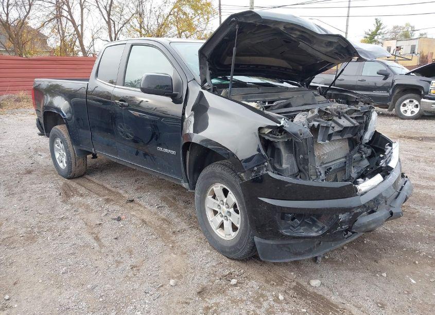 2019 Chevrolet Colorado WT (VIN 1GCHSBEA9K1135260) main photo