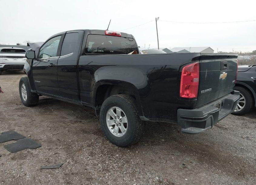 Photo 3 of 2019 Chevrolet Colorado WT (VIN 1GCHSBEA9K1135260)