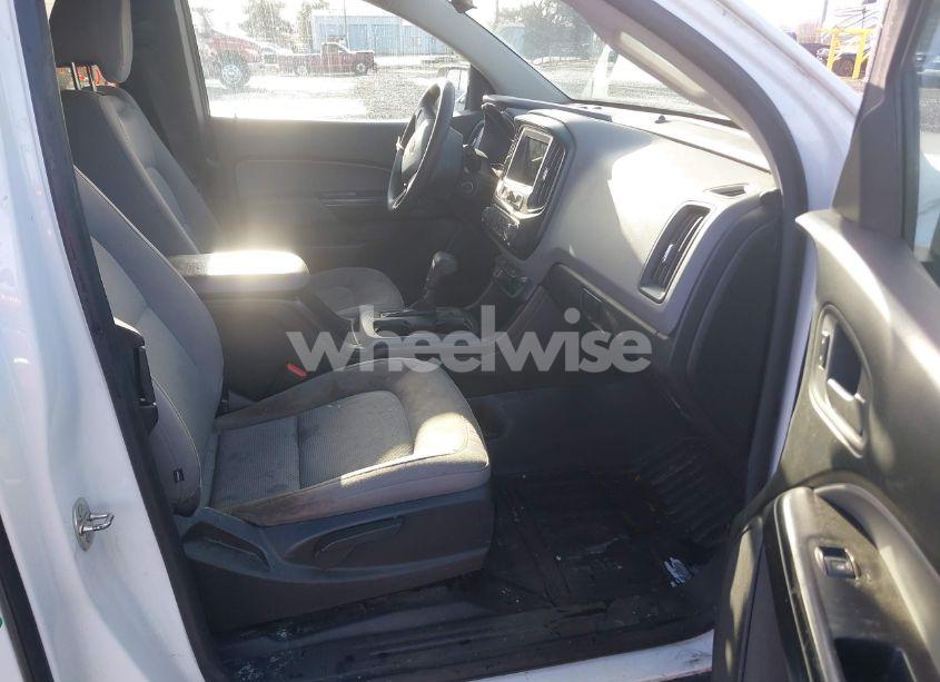 Photo 5 of 2019 Chevrolet Colorado WT (VIN 1GCHSBEA9K1250098)