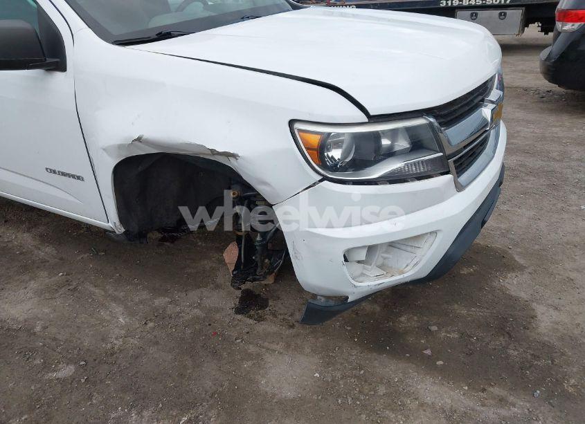 Photo 6 of 2019 Chevrolet Colorado WT (VIN 1GCHSBEAXK1289458)