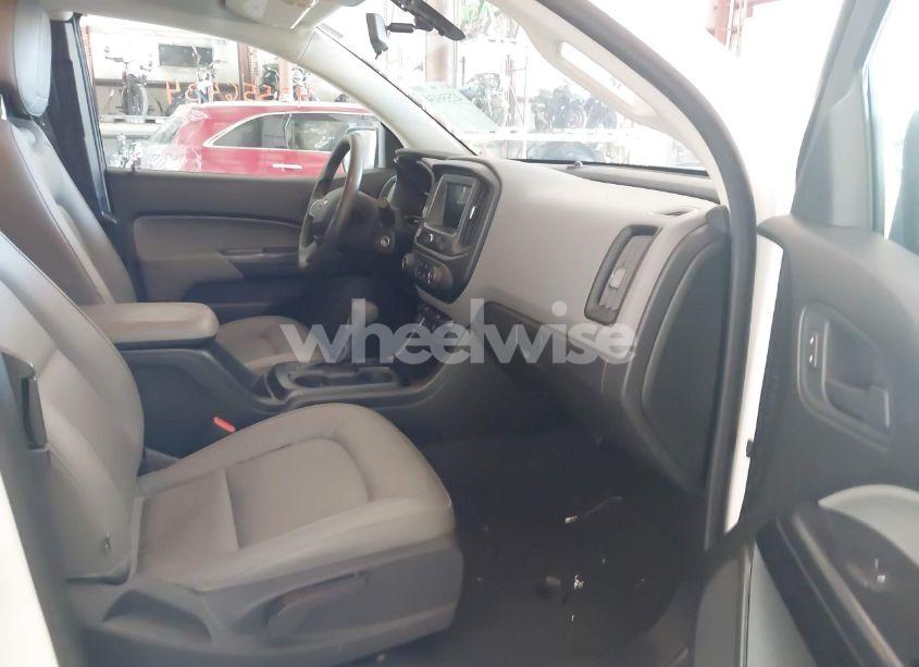 Photo 5 of 2021 Chevrolet Colorado 2WD LONG BOX WT (VIN 1GCHSBEAXM1119006)