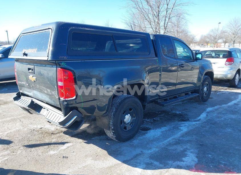 Photo 4 of 2018 Chevrolet Colorado WT (VIN 1GCHSBEN2J1104367)