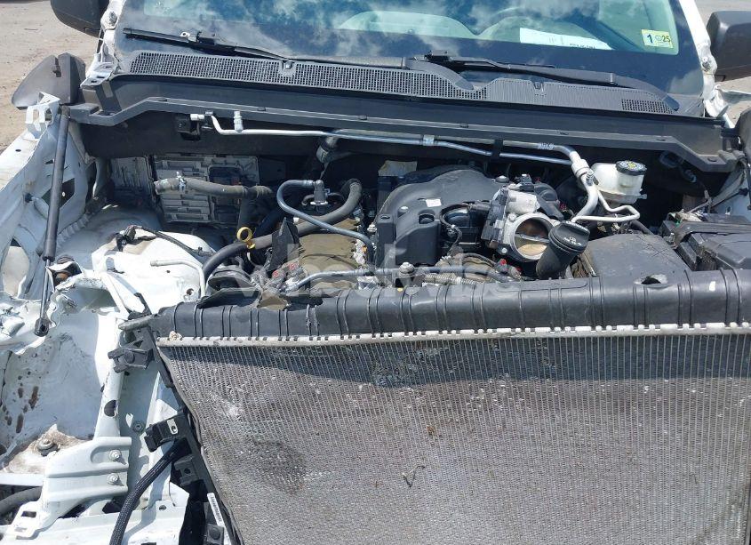 Photo 10 of 2018 Chevrolet Colorado WT (VIN 1GCHSBEN4J1155188)