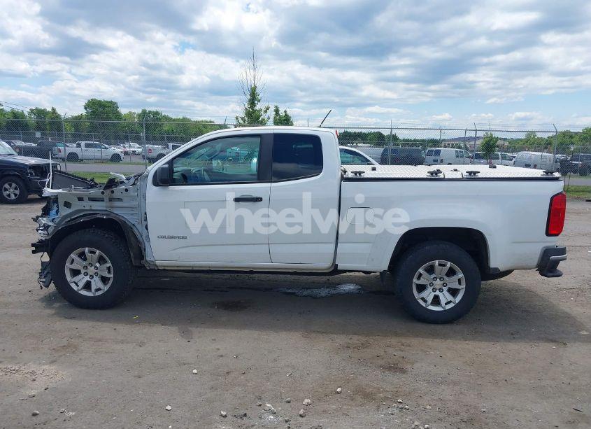 Photo 13 of 2018 Chevrolet Colorado WT (VIN 1GCHSBEN4J1155188)